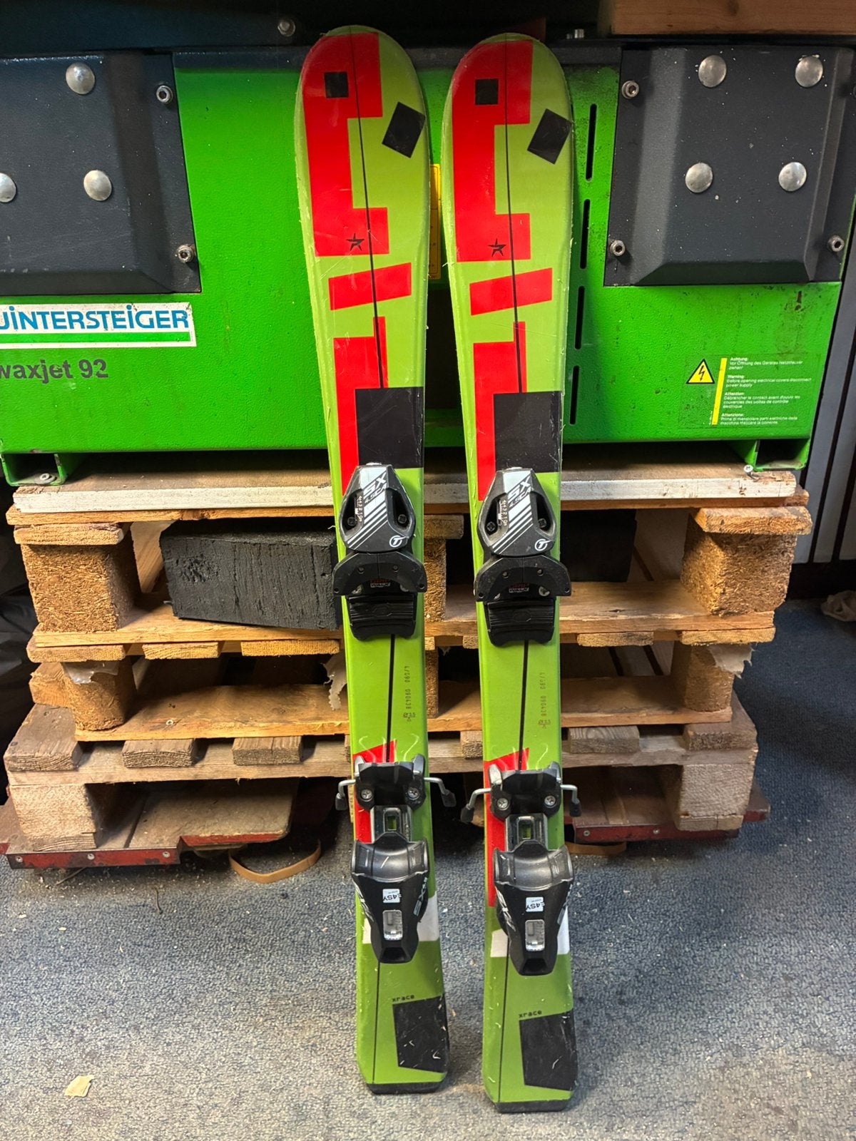 Kinderski Pale 90 cm jong gebruikt, Sport en Fitness, Skiën en Langlaufen, Overige merken, Ophalen of Verzenden, Zo goed als nieuw