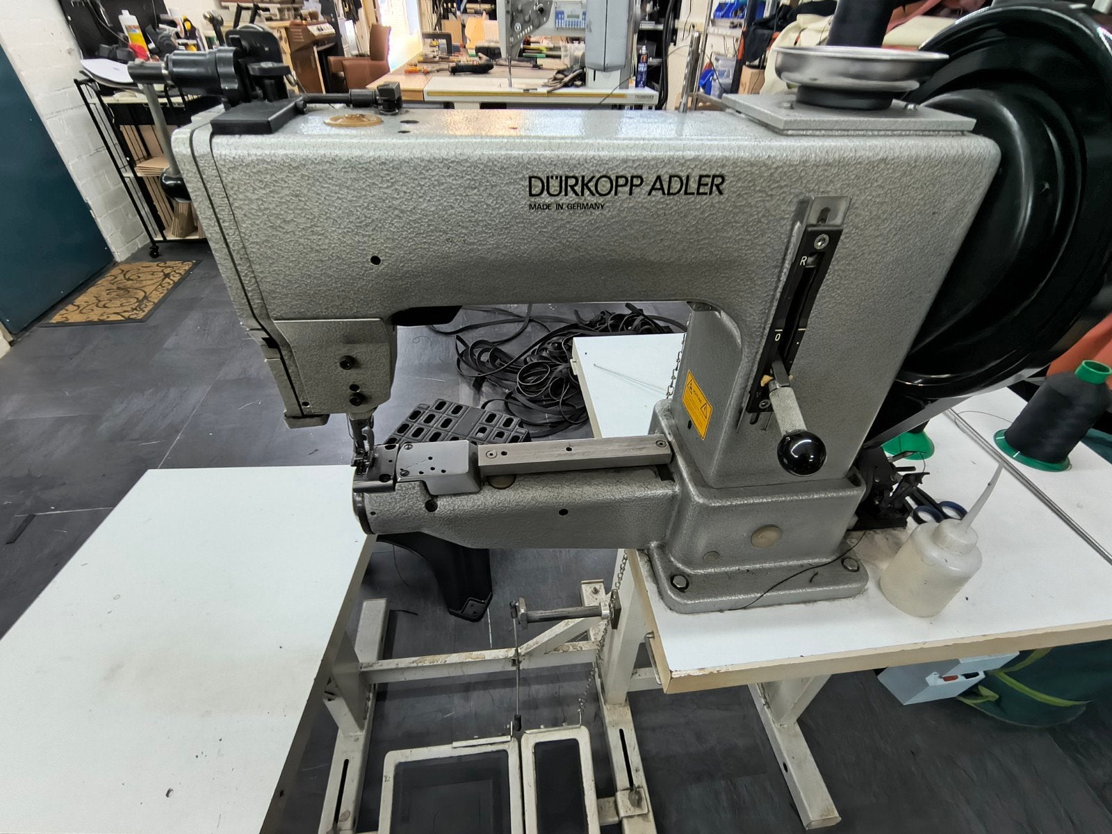 Industriële naaimachine Dürkopp Adler, Gebruikt, Naaimachine, Industrieel, Ophalen