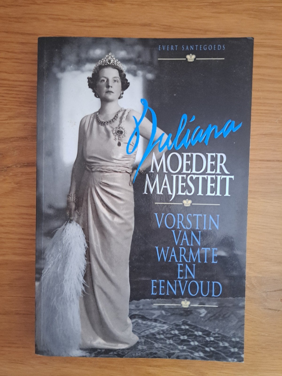 Juliana: Moeder Majesteit - Vorstin van warmte en eenvoud, Boeken, Geschiedenis | Vaderland, Ophalen of Verzenden, 20e eeuw of later