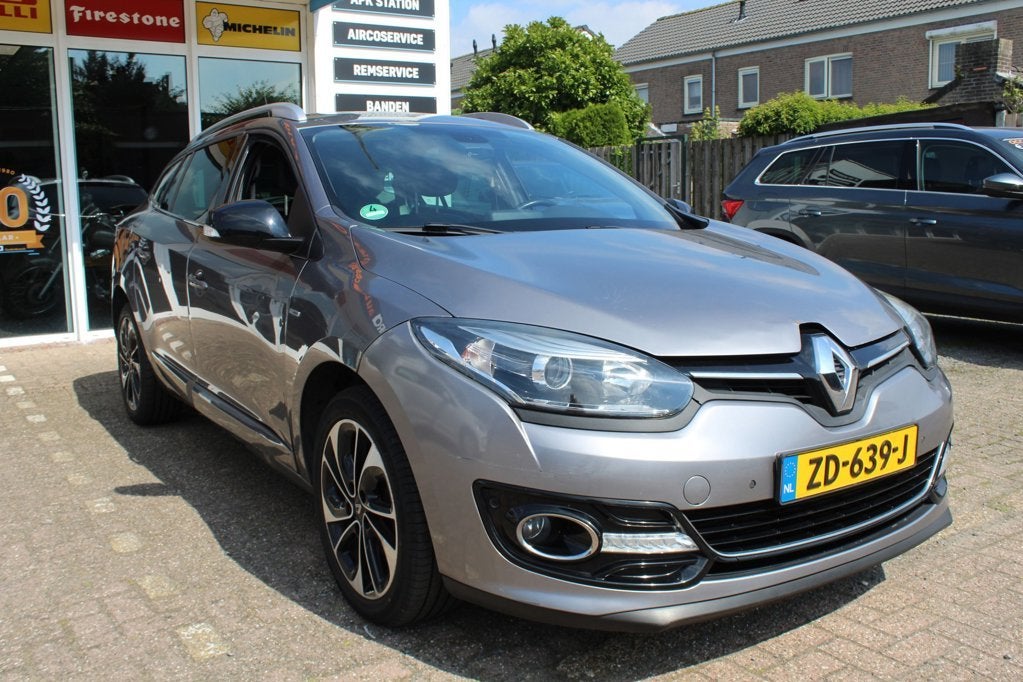 Renault Mégane Estate 1.2 TCe GT-Line, Auto's, Renault, Euro 5, Gebruikt, Zwart, 4 cilinders