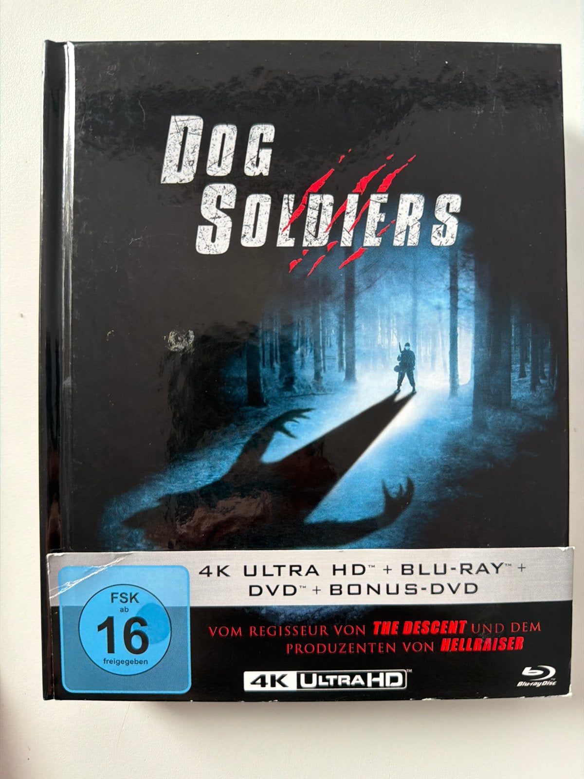 Dog Soldiers 4K Ultra HD + Blu-ray + DVD + Bonus-DVD, Cd's en Dvd's, Engels, Vanaf 16 jaar, Engels, Ophalen of Verzenden