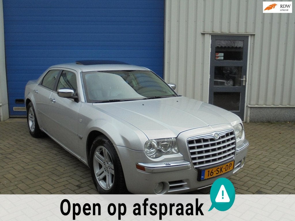 Chrysler 300C 3.5 V6 144733 KM AANTOONBAAR, Auto's, Automaat, Gebruikt, 1715 kg, Leder