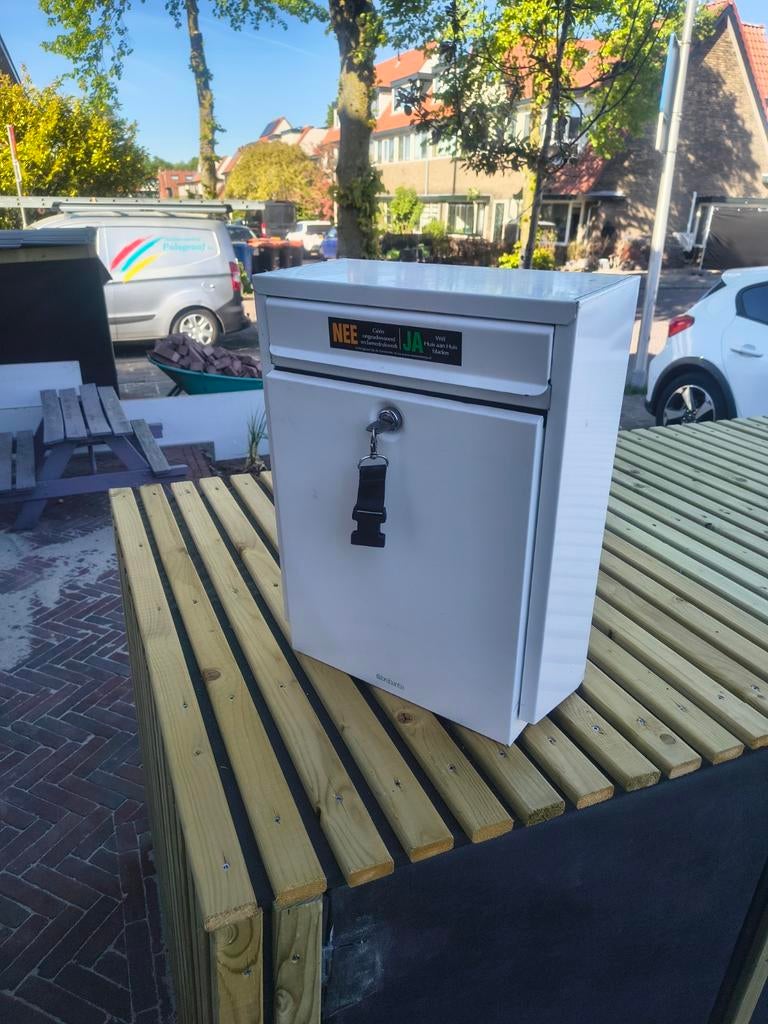 Brabantia brievenbus met sleutel, nette staat, Ophalen of Verzenden