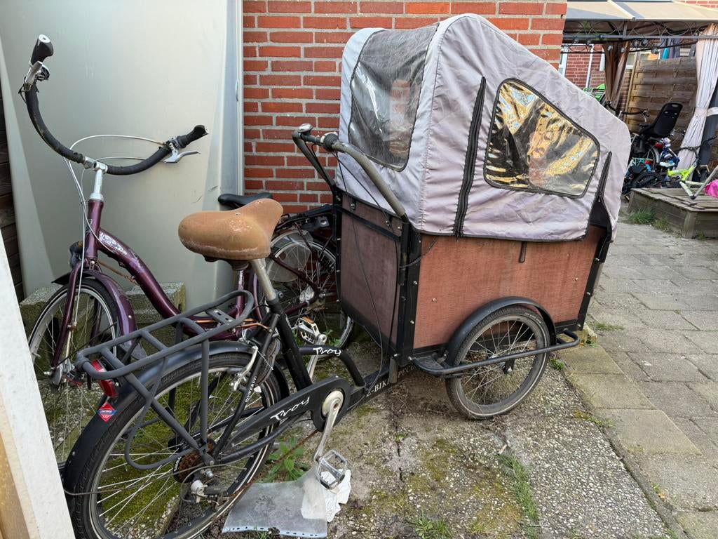 Troy bakfiets met huif, 4 zits. Shimano versnellingen, 4 kinderen of meer, Gebruikt, Huif, Ophalen