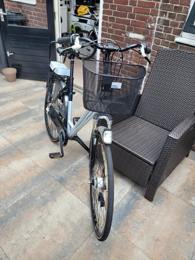 Dames fiets, Fietsen en Brommers, Ophalen of Verzenden