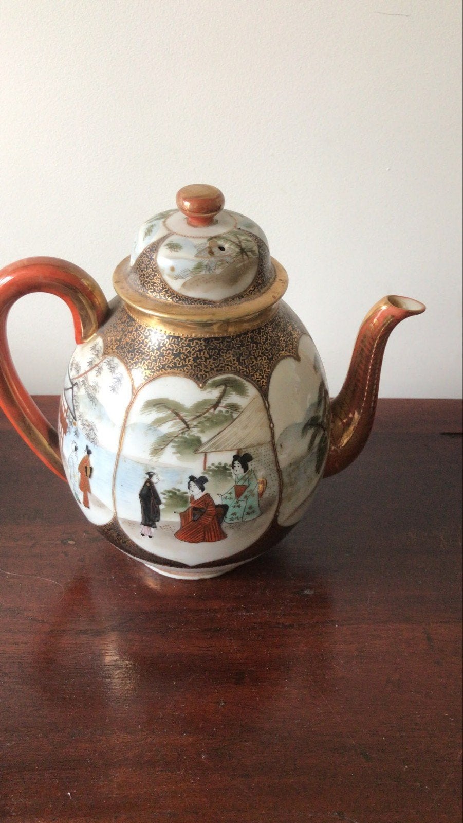 Japans Eggshell thee servies porselein, Ophalen