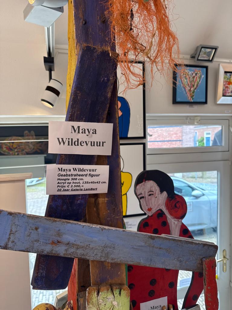 Maya Wildevuur: Abstracte figuur, acryl op hout, Ophalen of Verzenden, 1 meter - 2 meter, Beeld, Europa