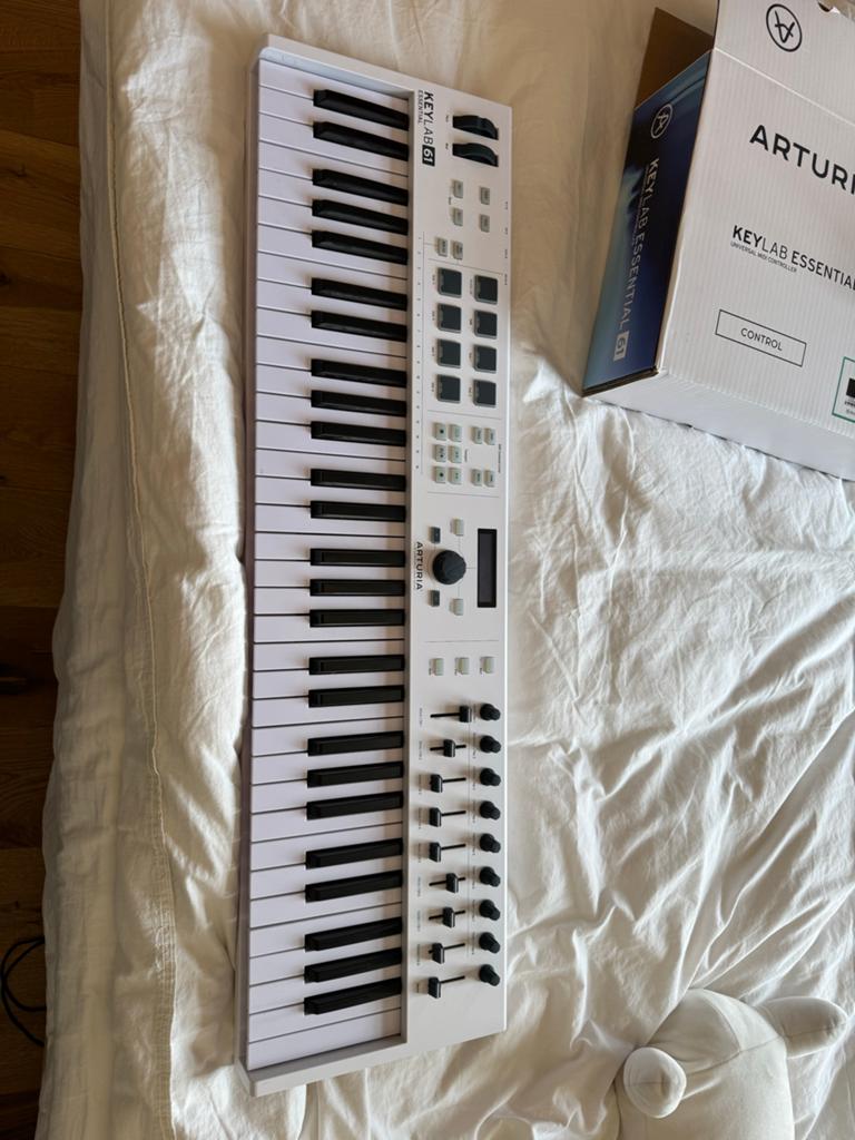 Arturia KeyLab Essential 61, Muziek en Instrumenten, Keyboards, Gebruikt, 61 toetsen, Overige merken, Aanslaggevoelig, Ophalen