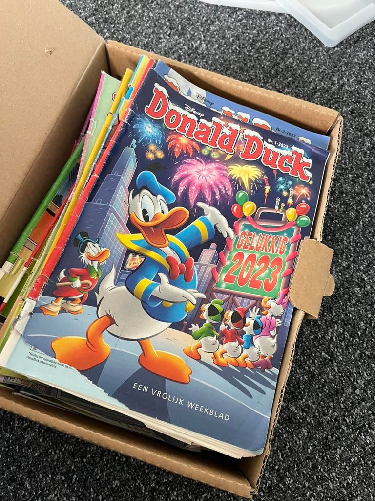 46 donald ducks zonder kaft, Boeken, Meerdere comics, Ophalen of Verzenden, Gelezen, Europa