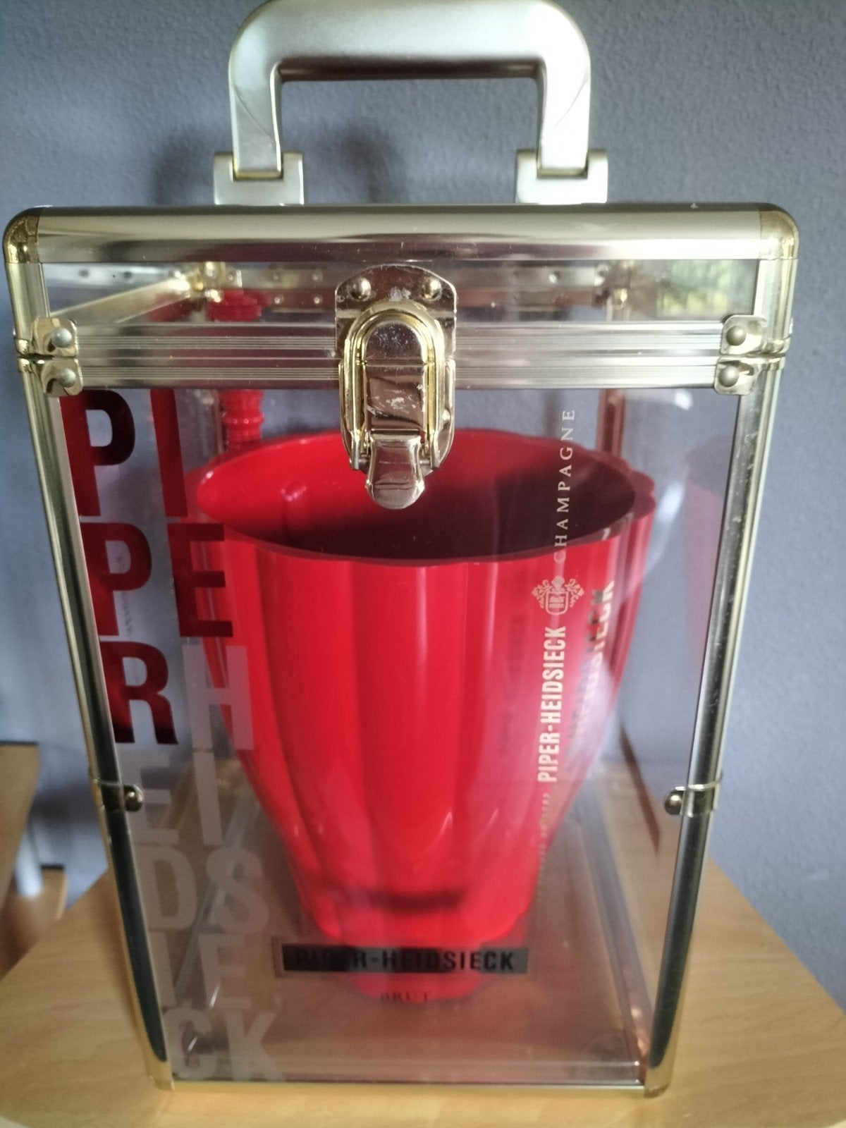 Piper-Heidsieck Champagnekoeler in koffer, Ophalen of Verzenden, Zo goed als nieuw, Frankrijk, Champagne
