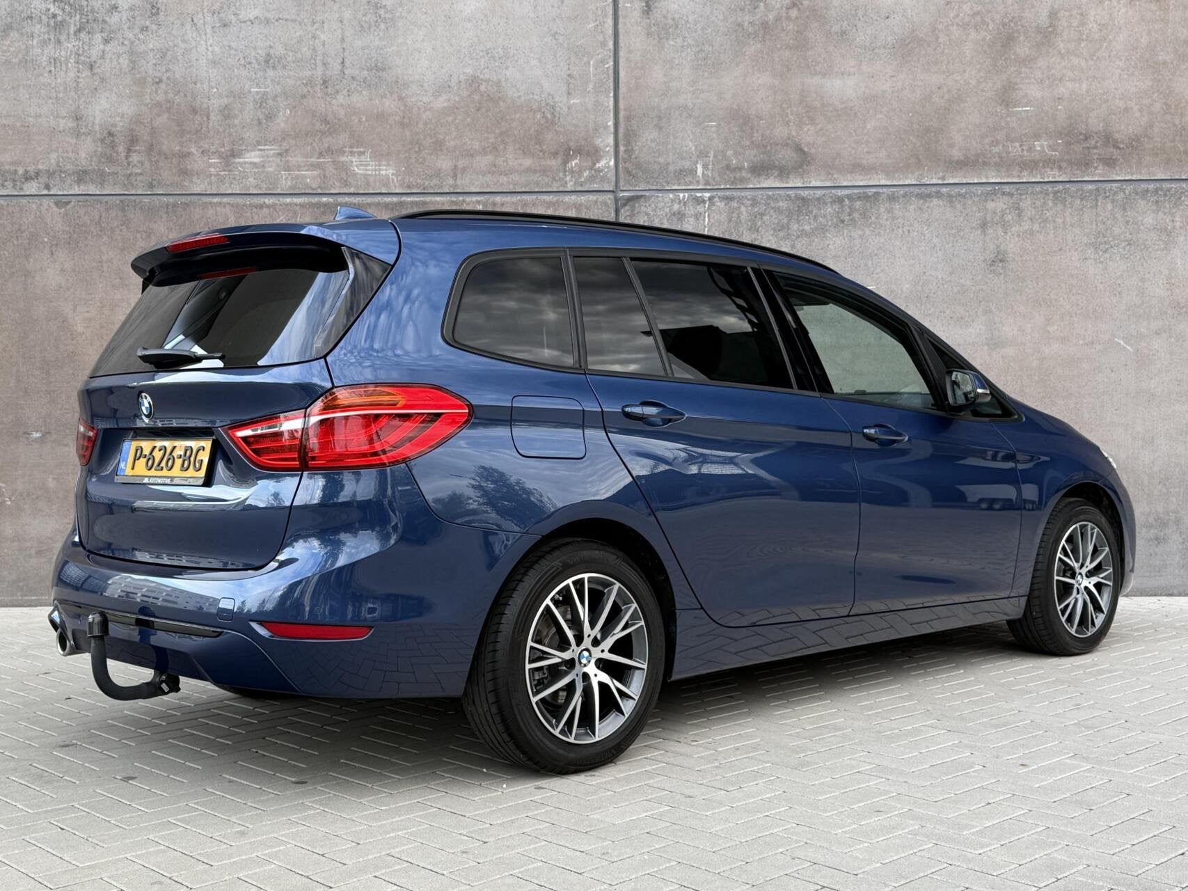 BMW 2-serie Gran Tourer 216i 7persoons Business Edition | Tr, Auto's, Voorwielaandrijving, Dealer onderhouden, Gebruikt, Automatische klimaatregeling
