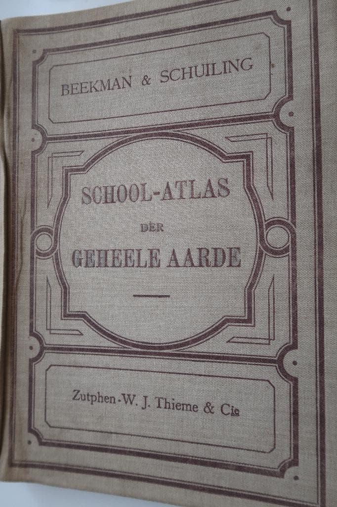 atlas-Schoolatlas der geheele aarde,Beekman&Schuiling,1925, Boeken, Gelezen, Beekman&Schuiling, Ophalen of Verzenden, Landkaart