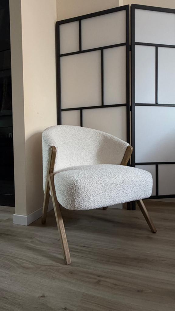 Bouclé Fauteuil Zara Home - Zo goed als nieuw, Huis en Inrichting, Ophalen, Wit, Zo goed als nieuw, Eén