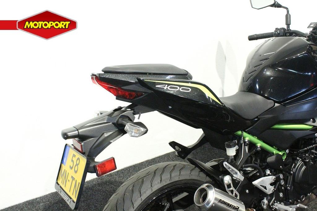 Kawasaki Z400 ABS, Bedrijf, Naked bike