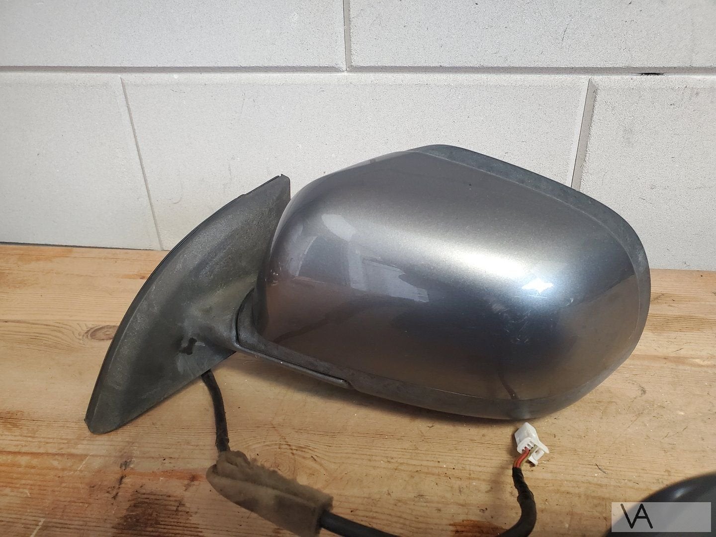 Foto 3 van Nissan Leaf 2011 - 2018 spiegel links 5 draden grijs €125