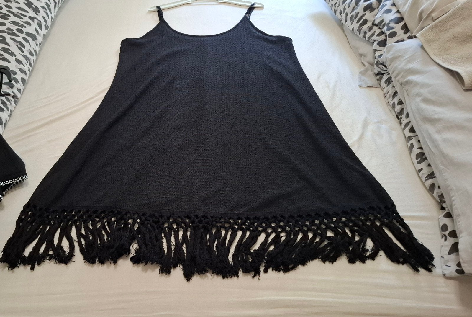 Stretchy jurkje met franjes maat 54, Ophalen of Verzenden, Zo goed als nieuw, Shein Curve, Jurk