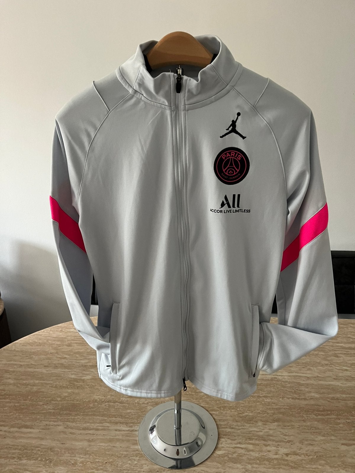 Paris Saint-Germain trainingsjack, Ophalen of Verzenden, Zo goed als nieuw, Jongen of Meisje, Sport- of Zwemkleding