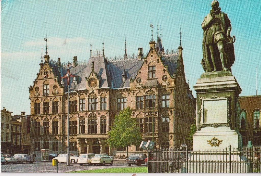 Den Haag met auto's , DAF 33, DAF 44, Citroen DS, Ophalen of Verzenden, 1960 tot 1980, Gelopen, Zuid-Holland