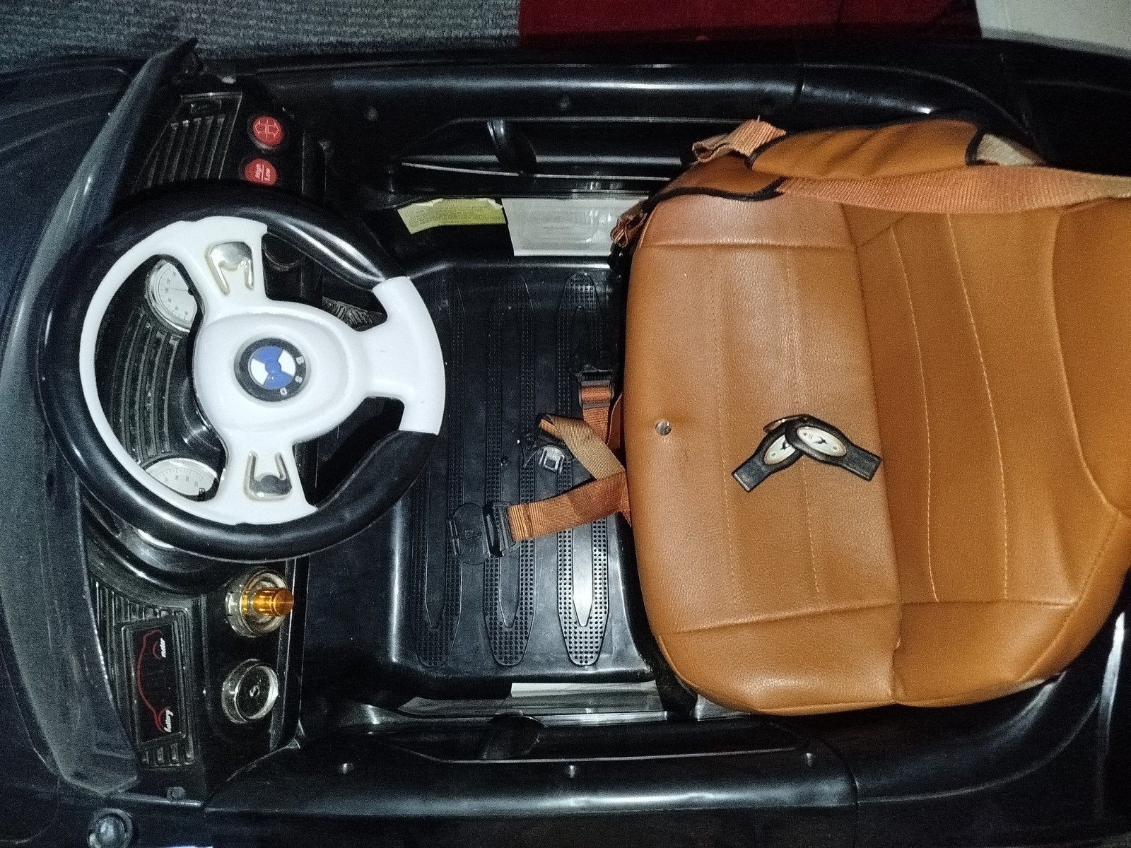 Elektrische kinderauto BMW M4 Zwart (geen afstandsbediening, Gebruikt