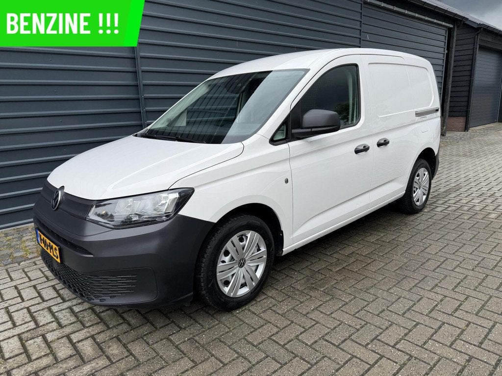 Volkswagen Caddy 1.5 TSI AutBenz. 2X Schuif. Airco Bpm vrij, Stof, Zwart, 4 cilinders, Volkswagen