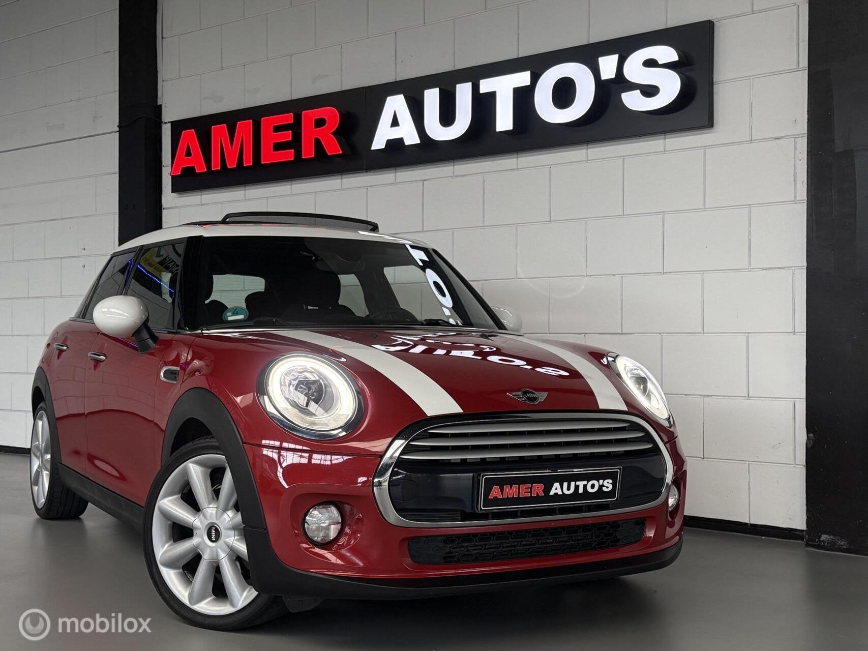 Mini 5-Deurs 1.5 /Panorama/navi/Led/Full optie/1e eign/MOOI, Auto's, Mini, Dealer onderhouden, Gebruikt, Bedrijf, Handgeschakeld