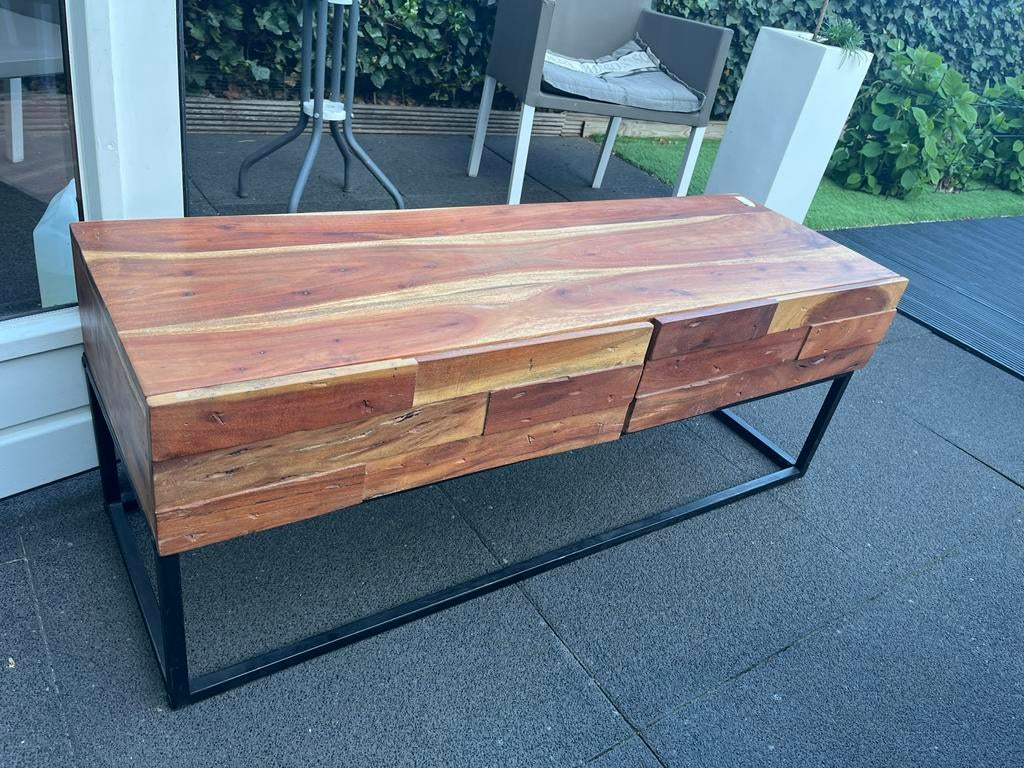 Massief houten tv-meubel - 120x40x46cm - Zo goed als nieuw, Ophalen, Gebruikt, 100 tot 150 cm, Minder dan 100 cm