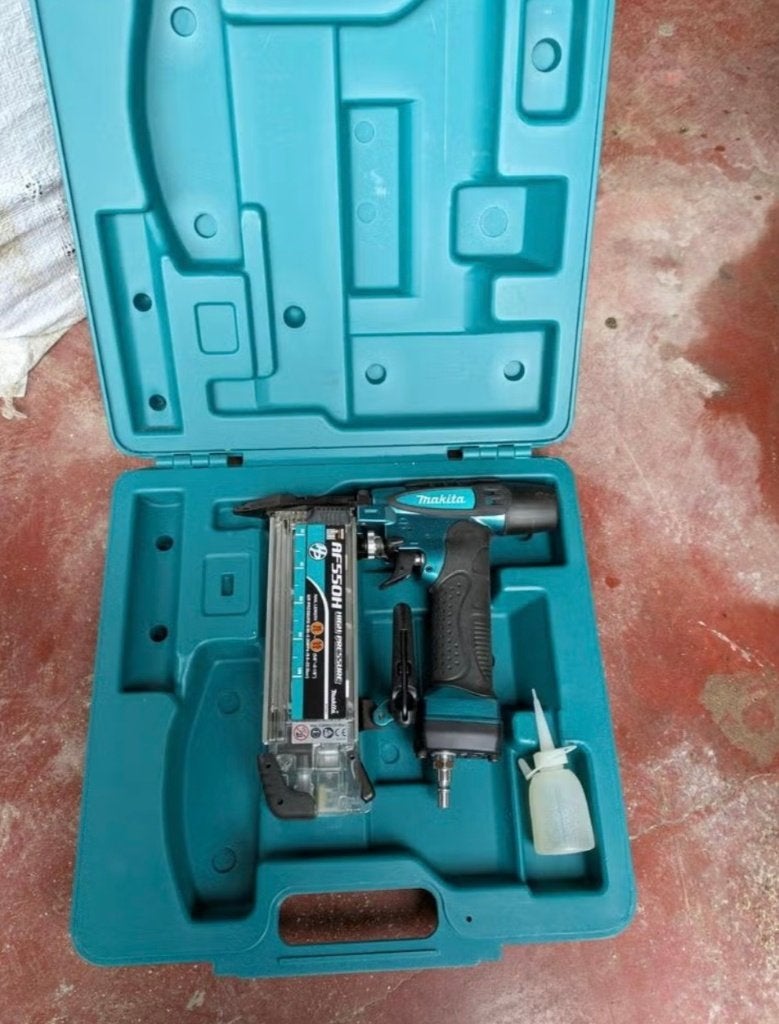 Nagelpistool Makita AF 550H, Ophalen of Verzenden, Zo goed als nieuw