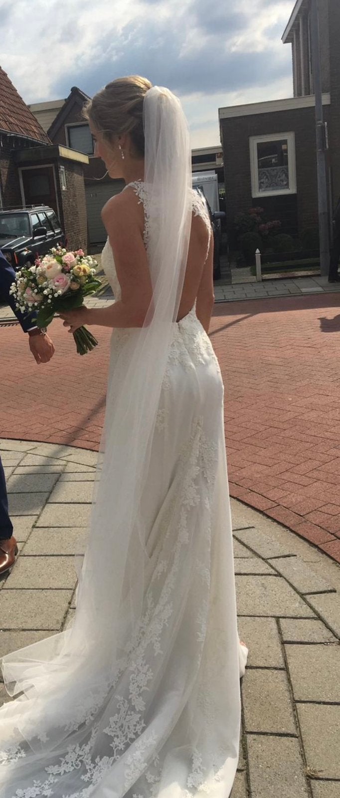 Prachtige trouwjurk! Enzoani mooie embroidery rug, Kleding | Dames, Ophalen of Verzenden, Zo goed als nieuw, Wit, Trouwjurk
