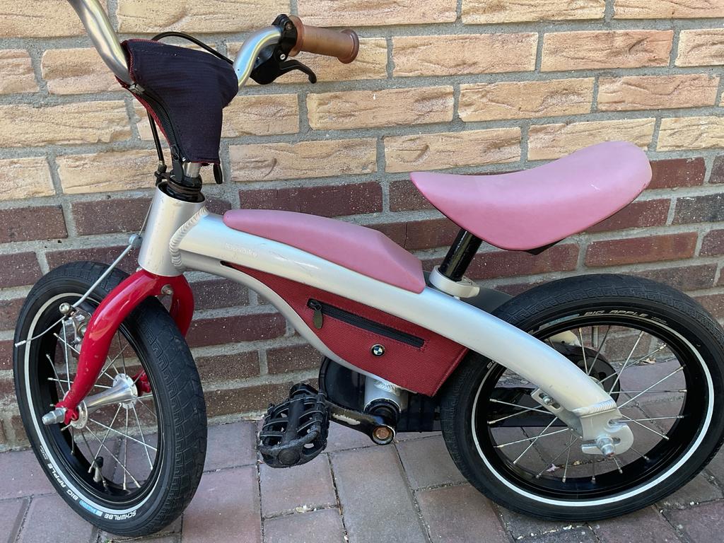 BMW Kinderfiets - Roze/Zilver - 14 inch, Ophalen, Gebruikt, Minder dan 16 inch
