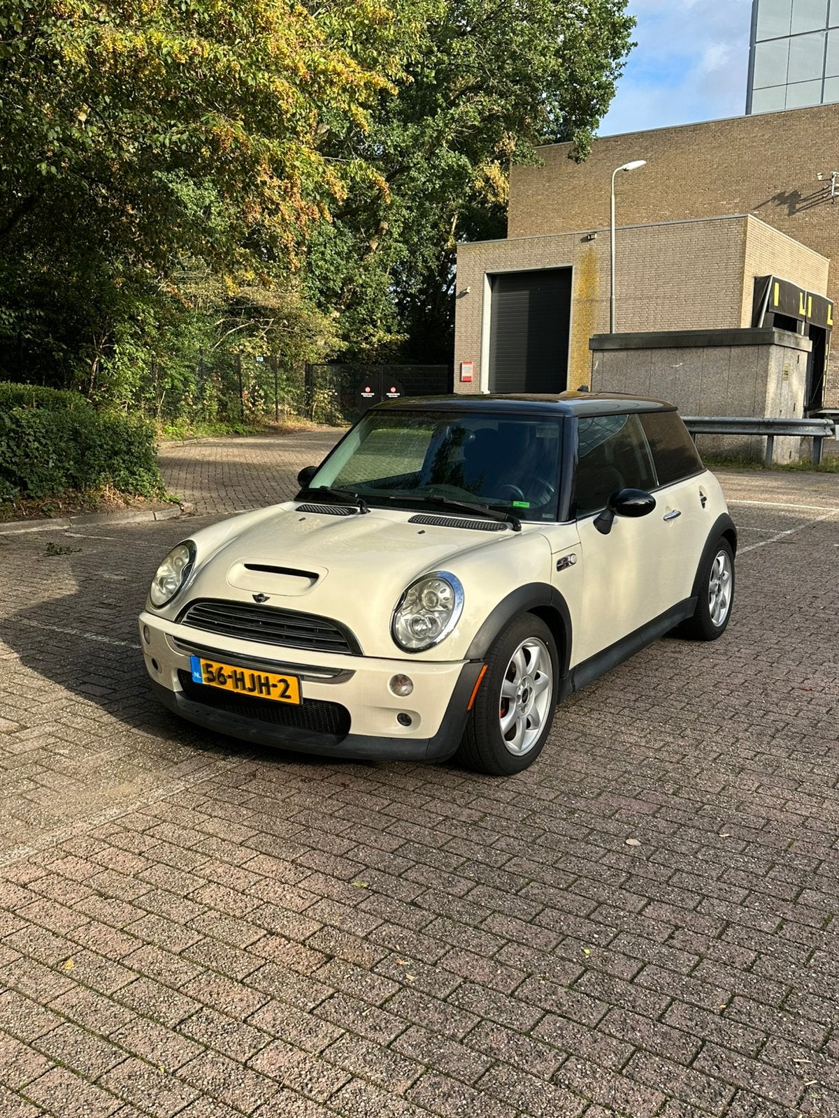 Mini Cooper S R53 2006 AUTOMAAT panoramadak, 4 stoelen, Wit, Particulier, 16 km/l