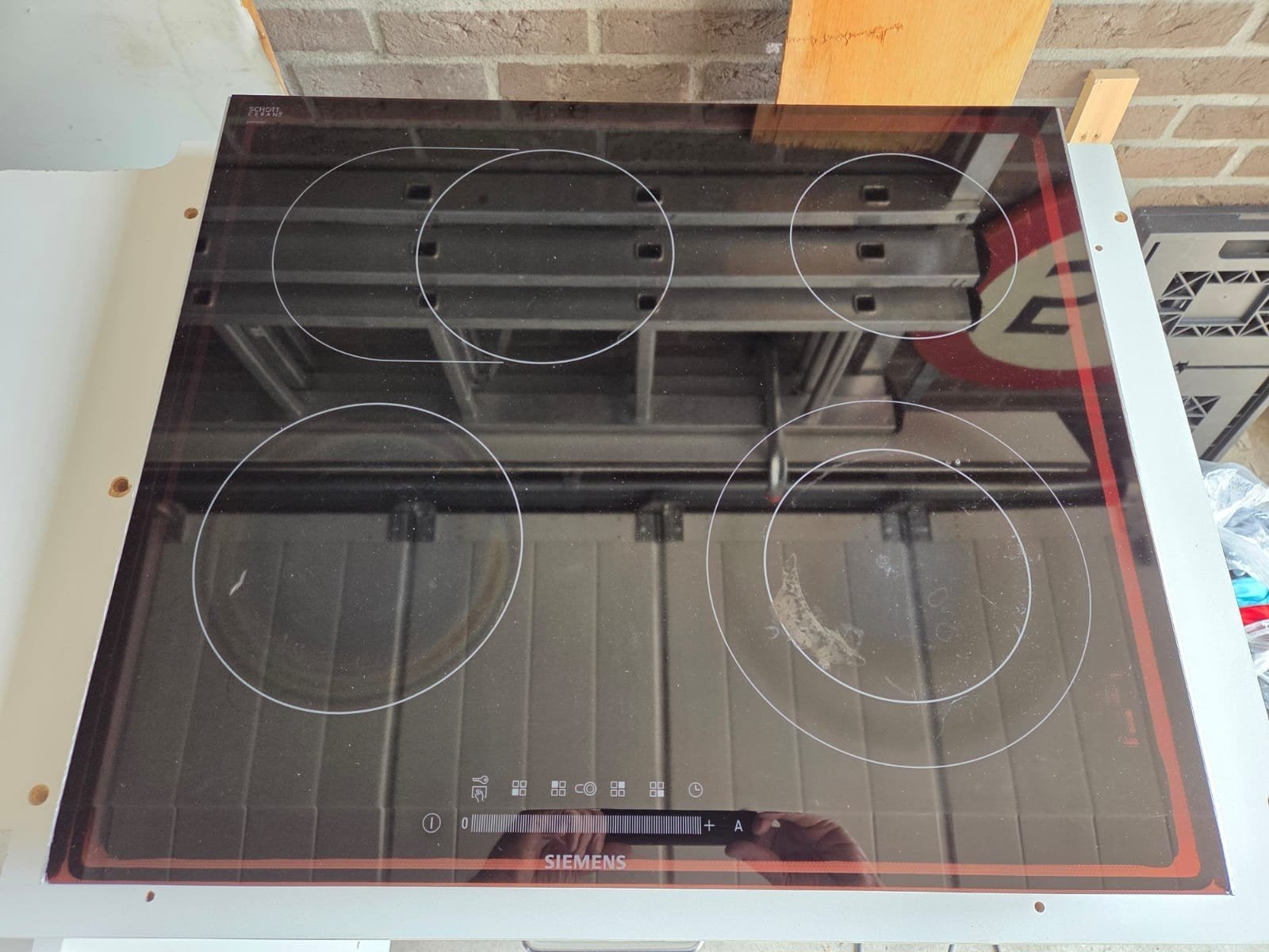 Siemens ET675FN17E Keramische Kookplaat - 4 Zones, Witgoed en Apparatuur, Kookplaten, Ophalen
