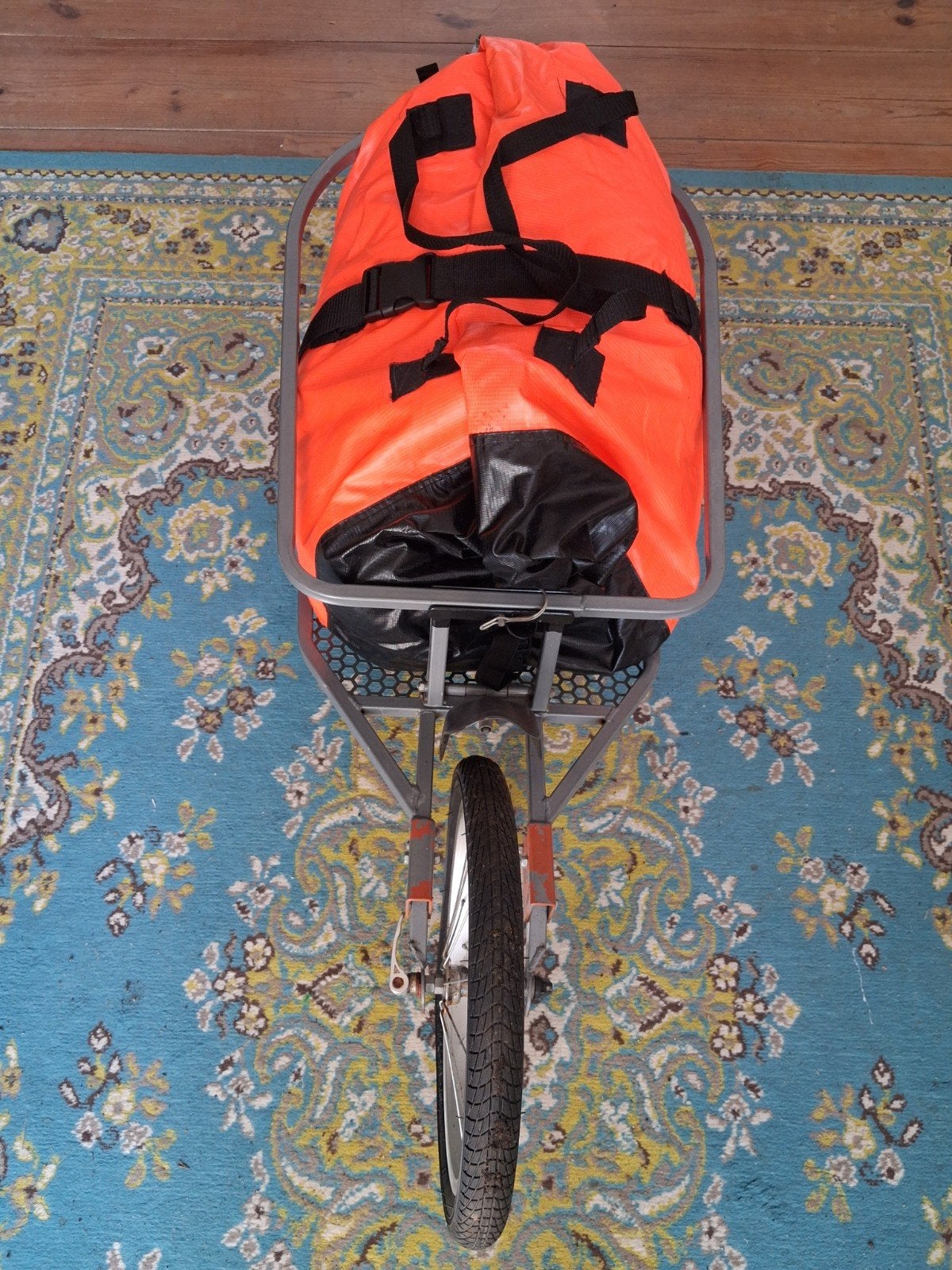 Mooie fietskar met waterdichte tas en lange uitvalnaaf, Vering, Bagagekar, Ophalen of Verzenden, Zo goed als nieuw