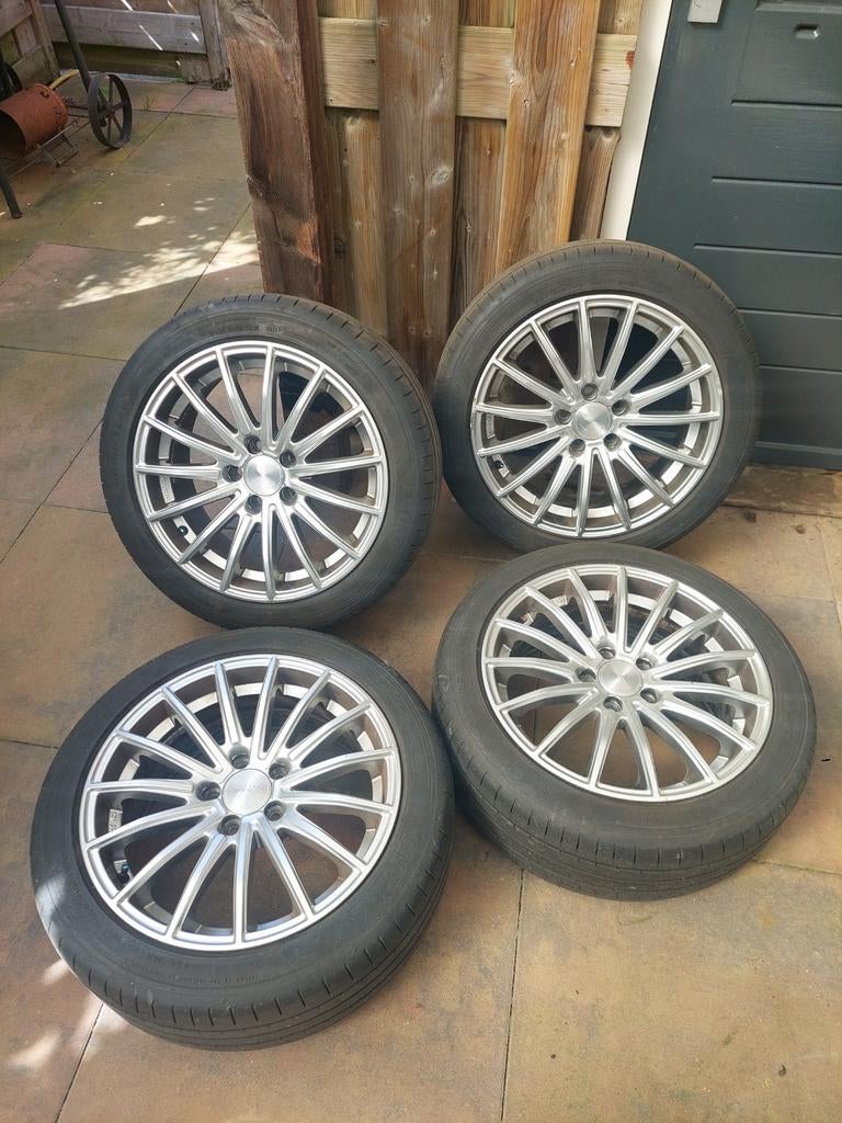 Brock 17 inch 5x108 met Goodyear banden, Ophalen, Gebruikt, Banden en Velgen, 17 inch