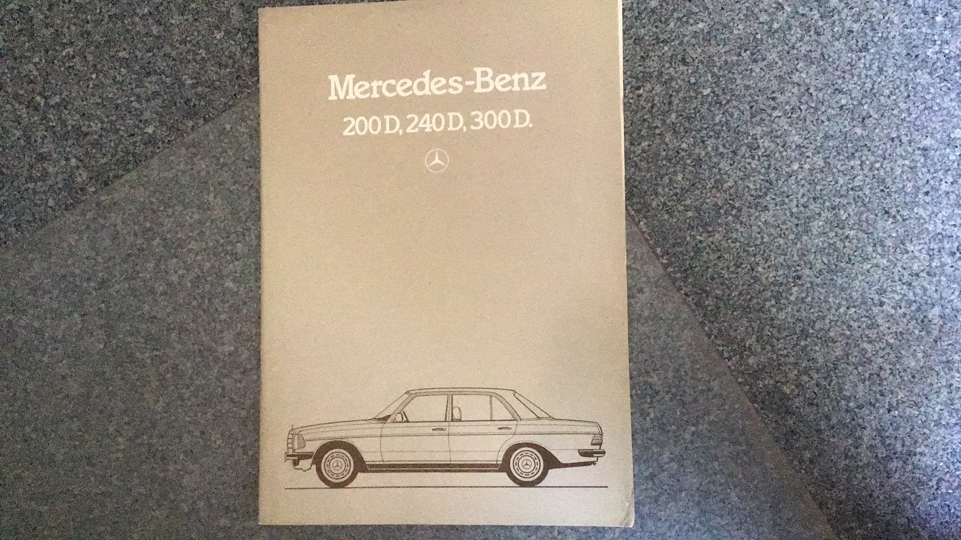 MERCEDES BENZ FOLDER  OUD !VAN DOE HEEELE BEROEMDE MODELLEN, Ophalen of Verzenden, Zo goed als nieuw, Mercedes