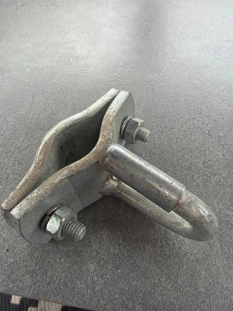 Robuuste metalen klem met oogbout voor trekhaak, Ophalen of Verzenden