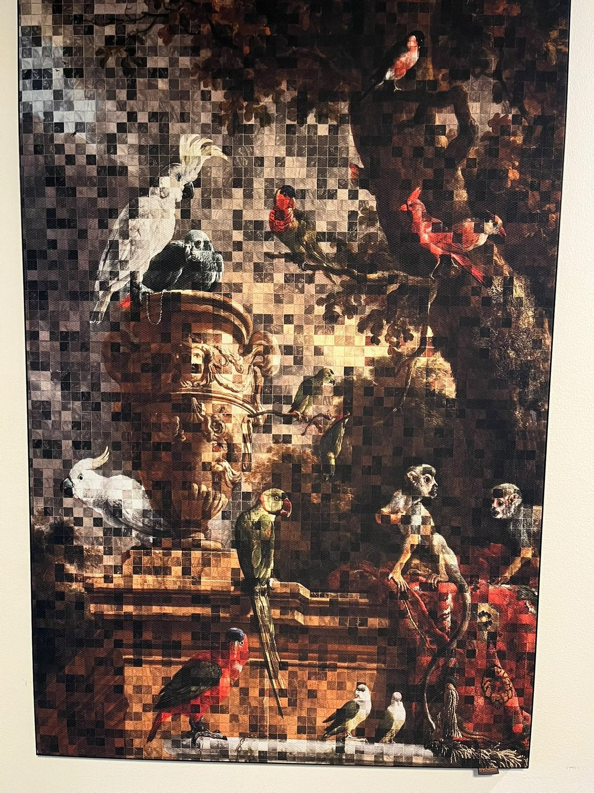 Mooi stoffen doek met zwarte lijst, Ophalen