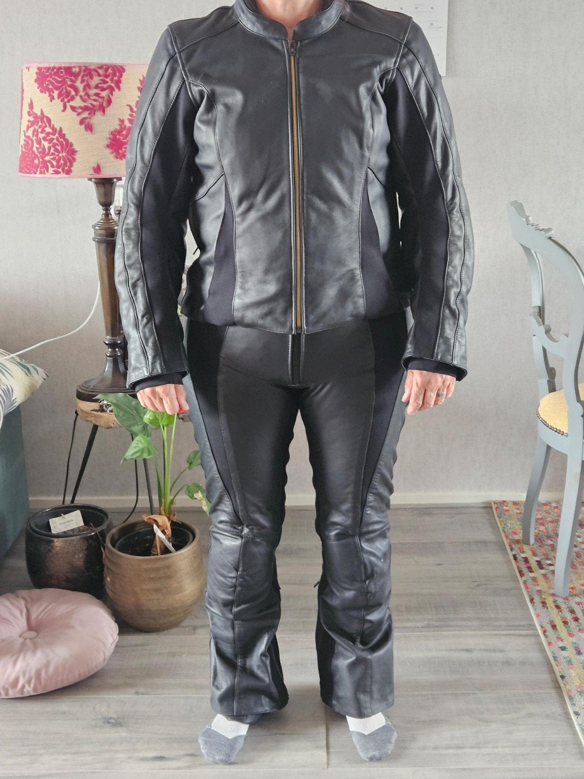 Goede snit! IXS Leren Motorjas Dames Zwart Maat 44, Motoren, Kleding | Motorkleding, Ophalen, Dames, Jas | leer