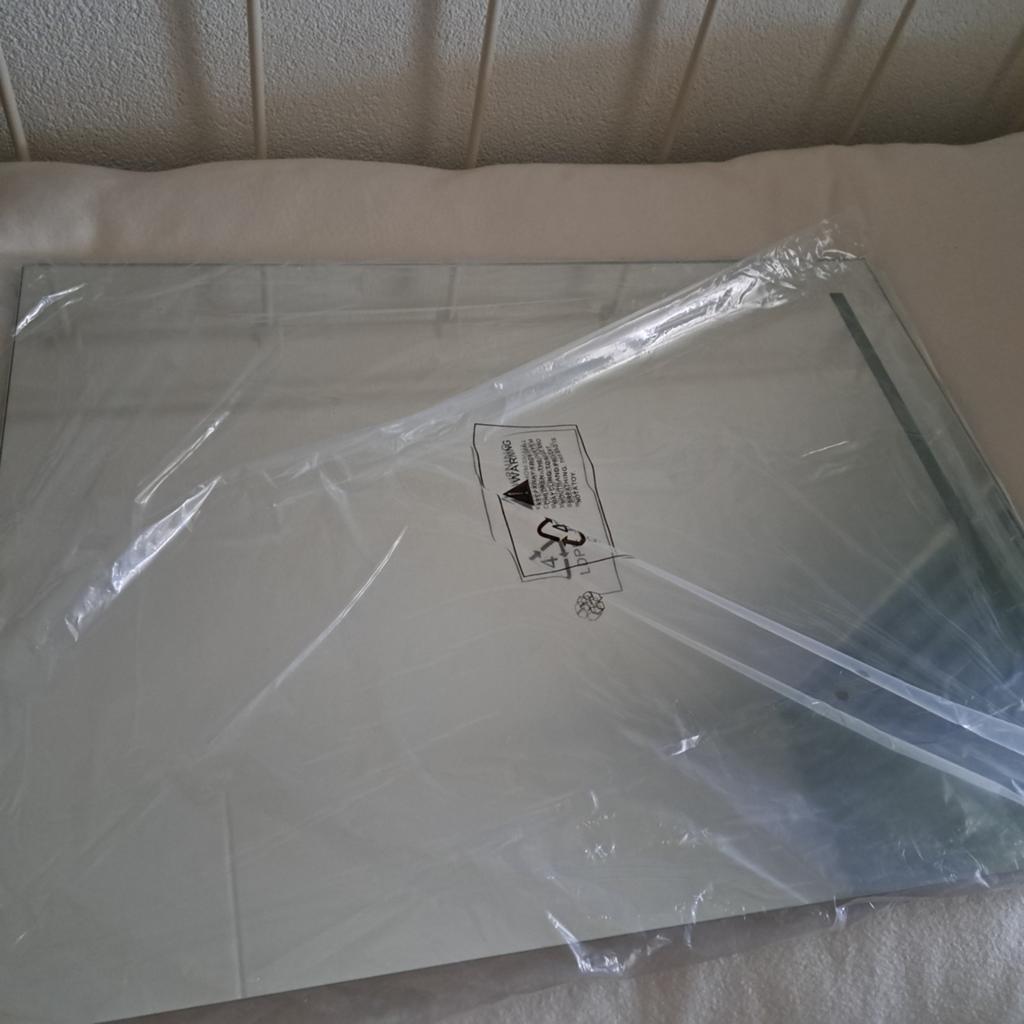 Badkamerspiegel met led 60x80 nieuw, Huis en Inrichting, Ophalen, Overige typen, Nieuw, 50 tot 100 cm