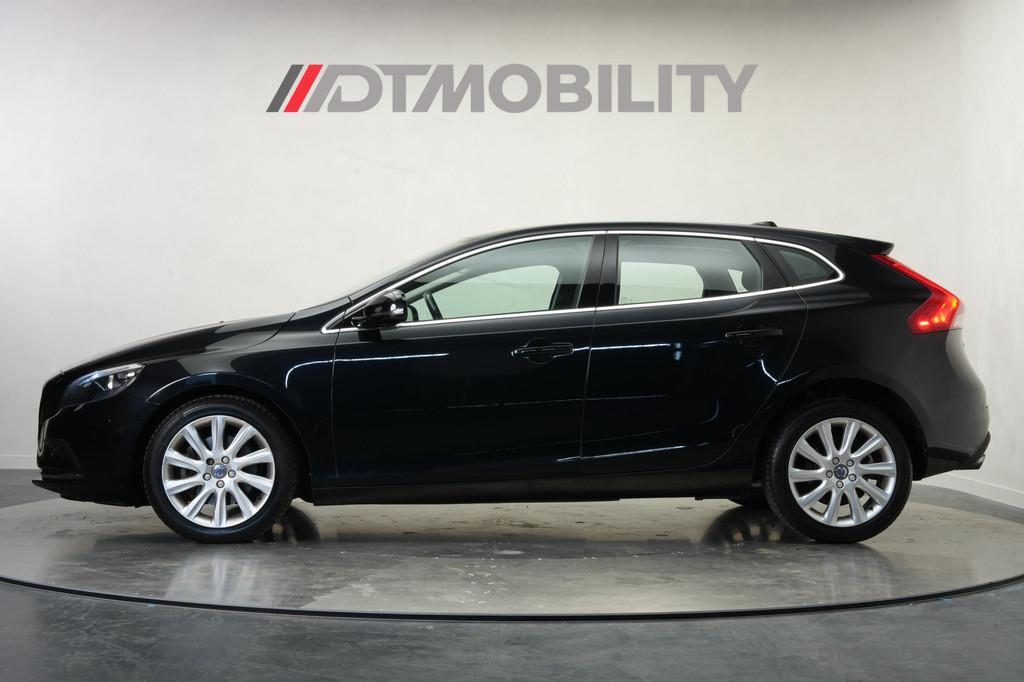 Volvo V40 1.6 T3 Momentum | Origineel Nederlands, Voorwielaandrijving, Gebruikt, 4 cilinders, 150 pk