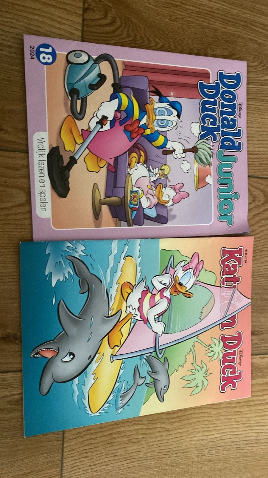Donald Duck Junior en Katrien Duck stripboeken 2024, Boeken, Ophalen, Zo goed als nieuw