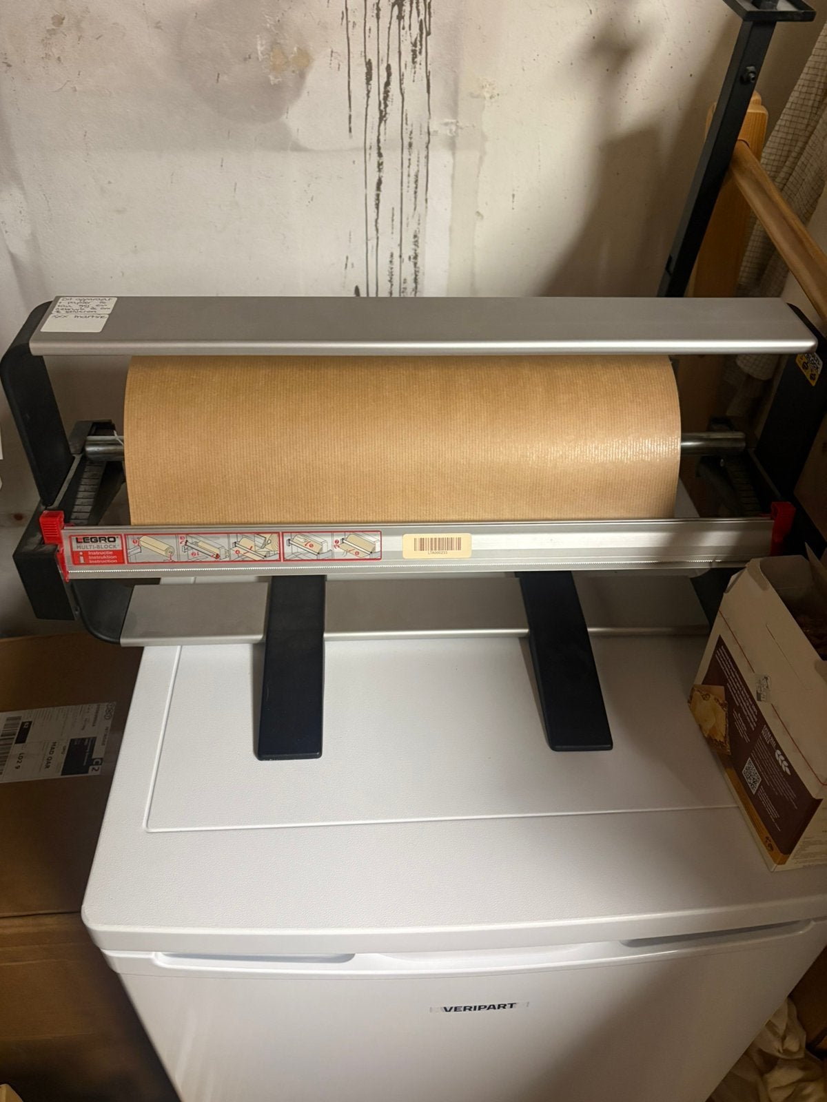 Cadeaupapier houder, Diversen, Cadeaupapier, Ophalen, Zo goed als nieuw