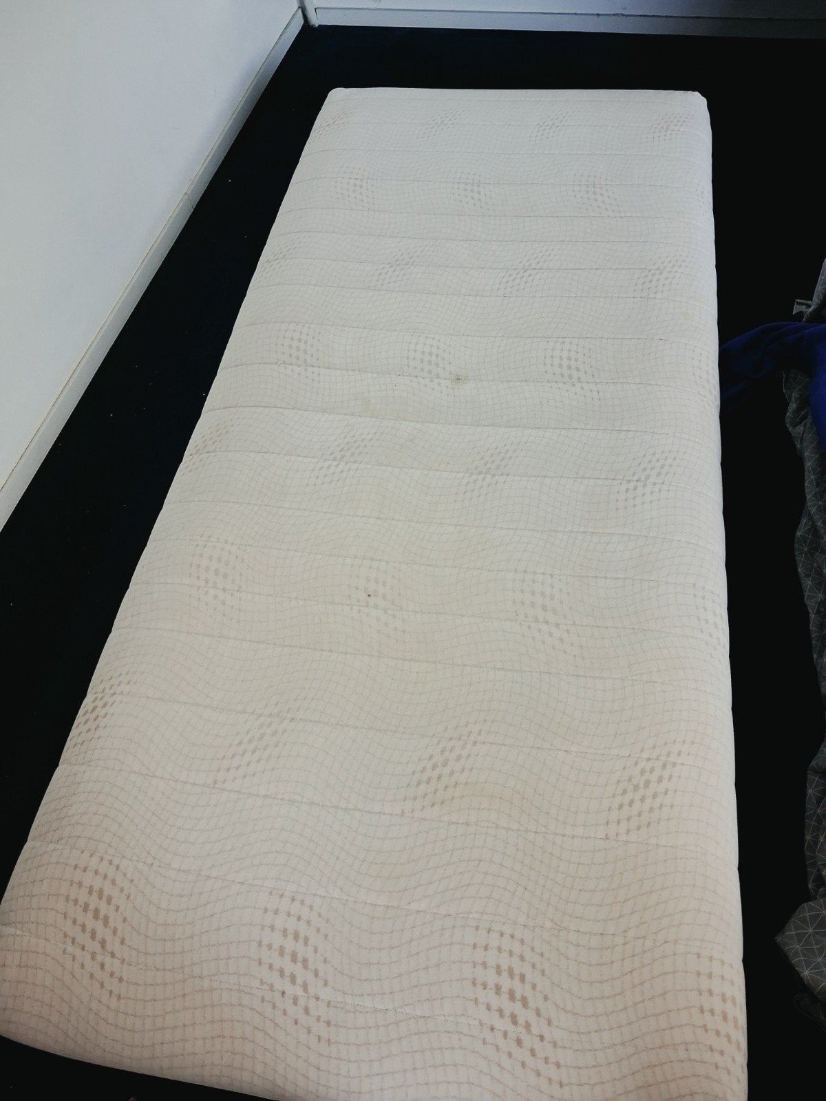 Auping matras 0.90x2.00m met afneembare hoes, Ophalen
