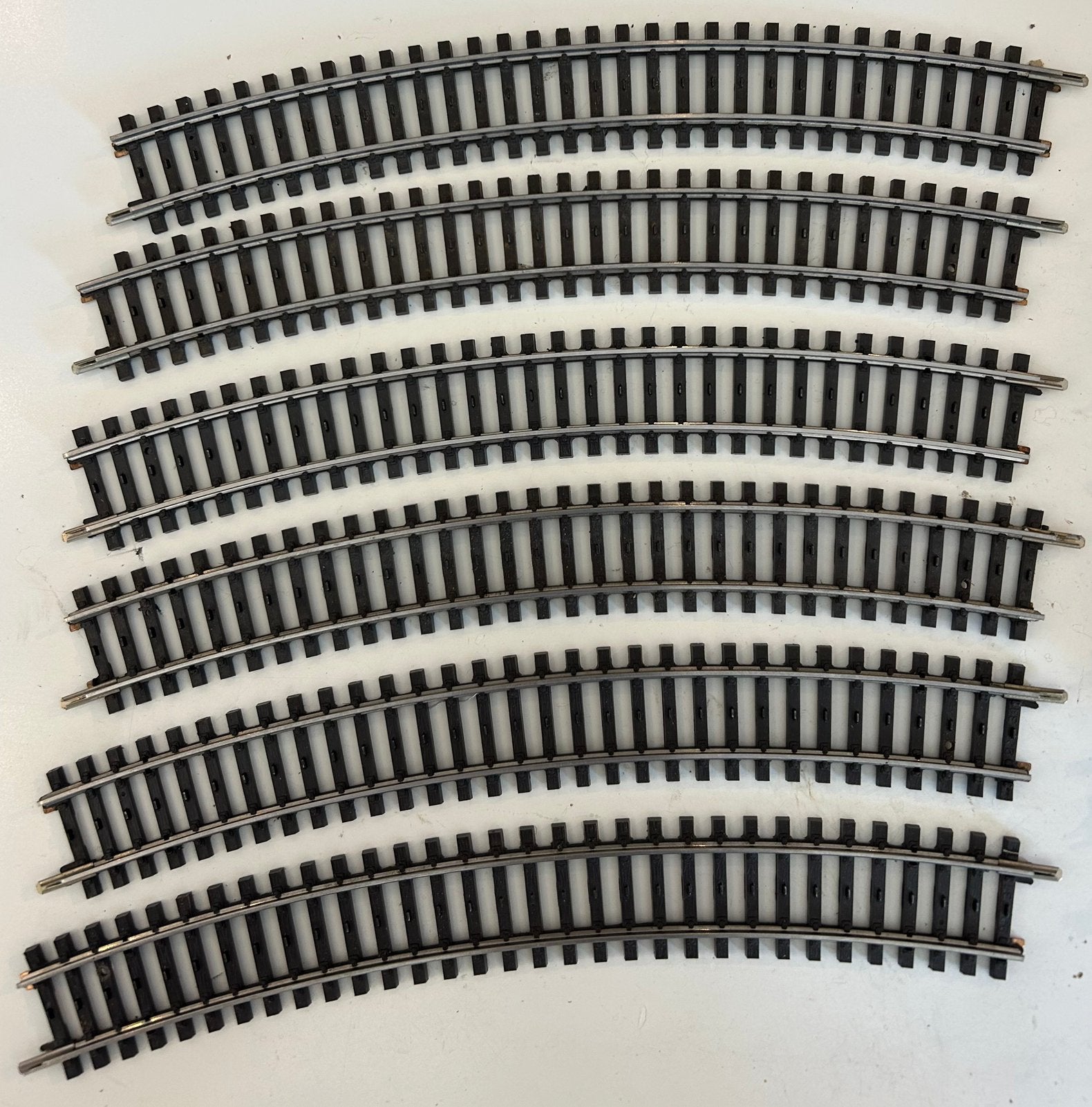 Märklin 2231 k-rails 6 stuks, Wisselstroom, Gebruikt, Verzenden, Rails