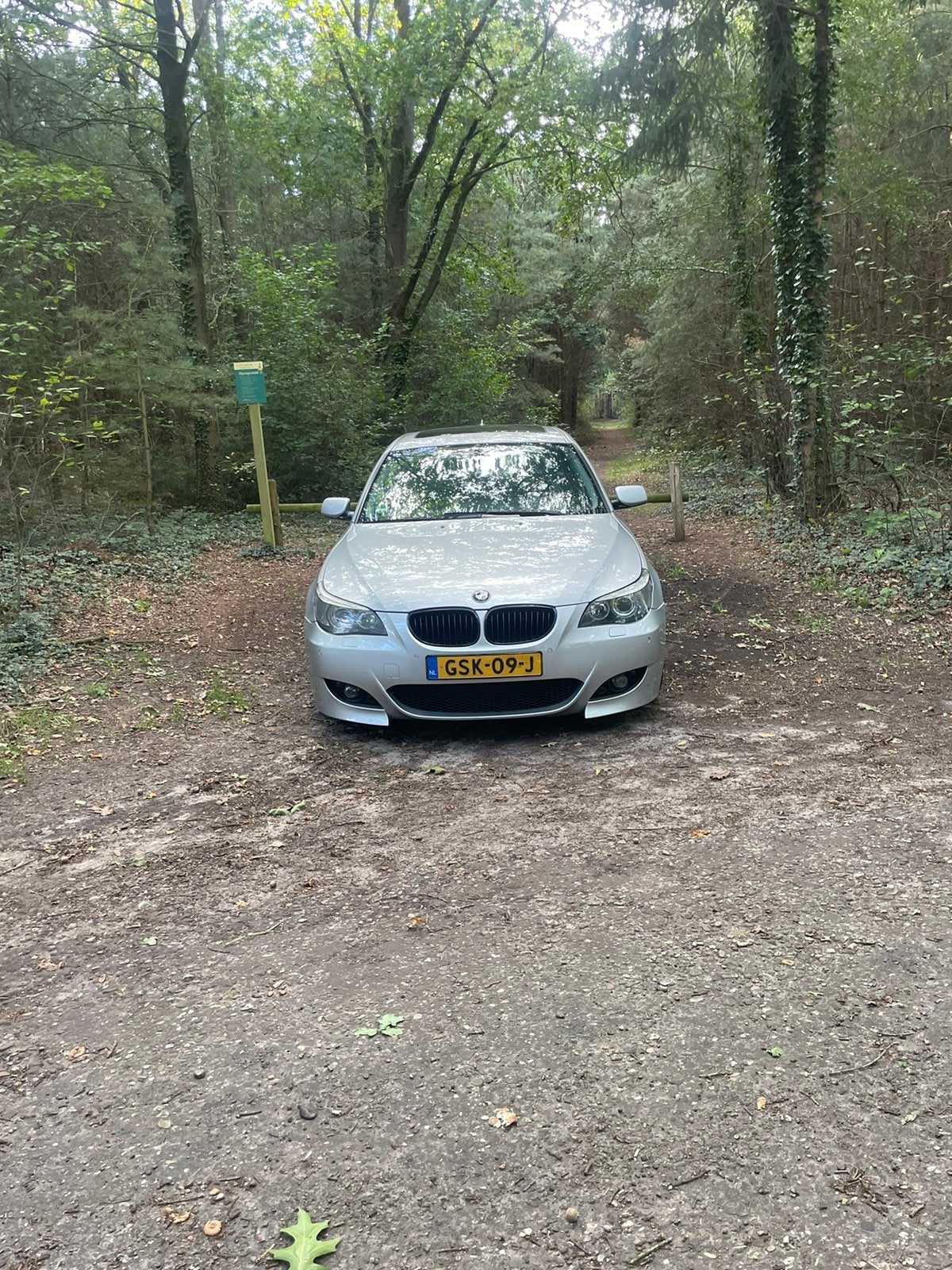 Bmw 530d, Automaat, Achterwielaandrijving, Zwart, 2000 kg