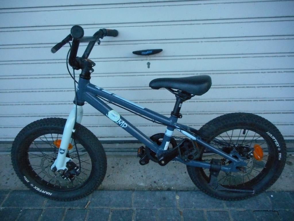 Scamp Medfox Cross/stunt fiets 16 inch met schijfremmen, 16 tot 20 inch, Aluminium, Ophalen of Verzenden, Zo goed als nieuw