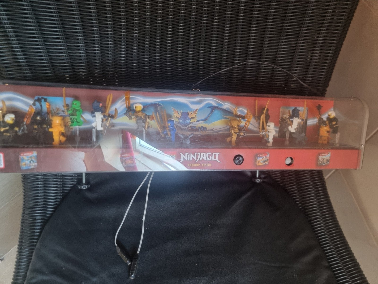 lego ninjago display, Ophalen