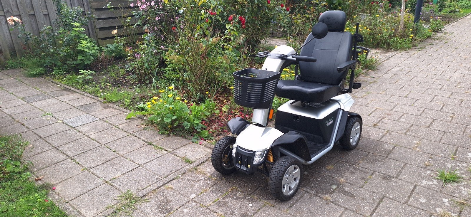 Pride Victory XL 140S Scootmobiel, Ophalen, 16 km/u of meer, 46 km of meer, Gebruikt
