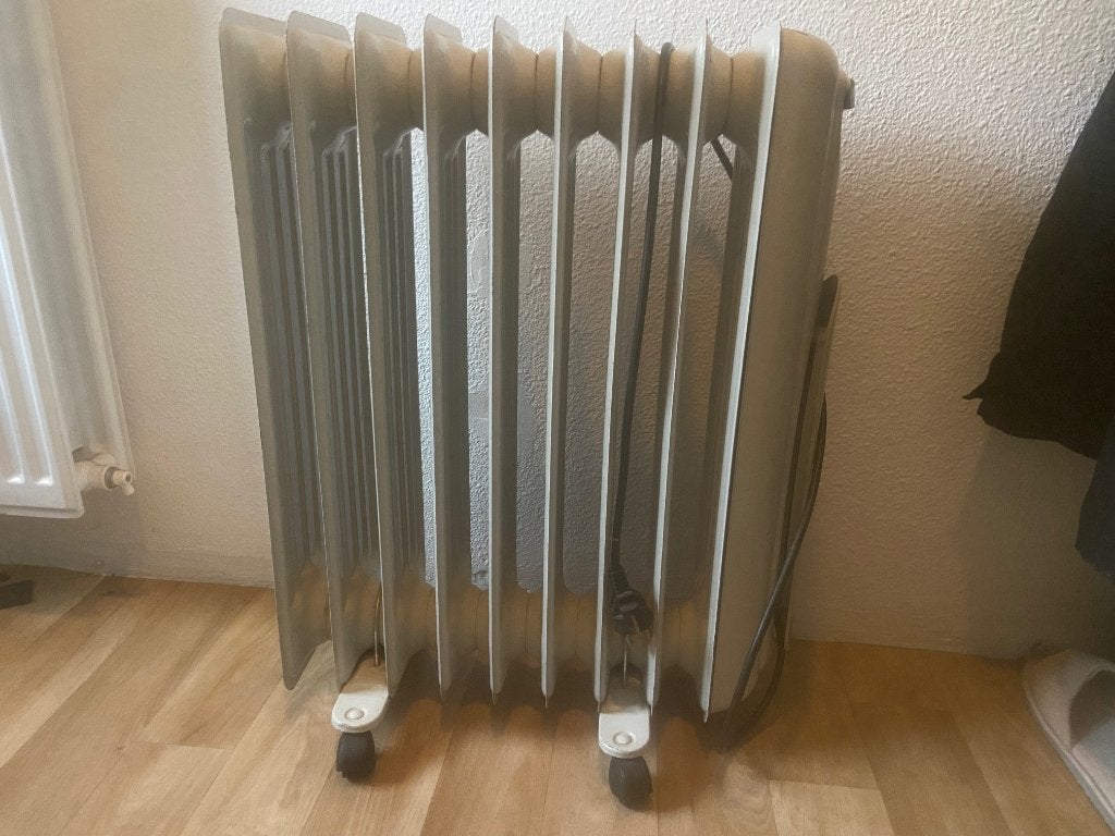 elektrische kachel/ radiator - olie gevuld, Ophalen, 30 tot 80 cm, Gebruikt, Kachel