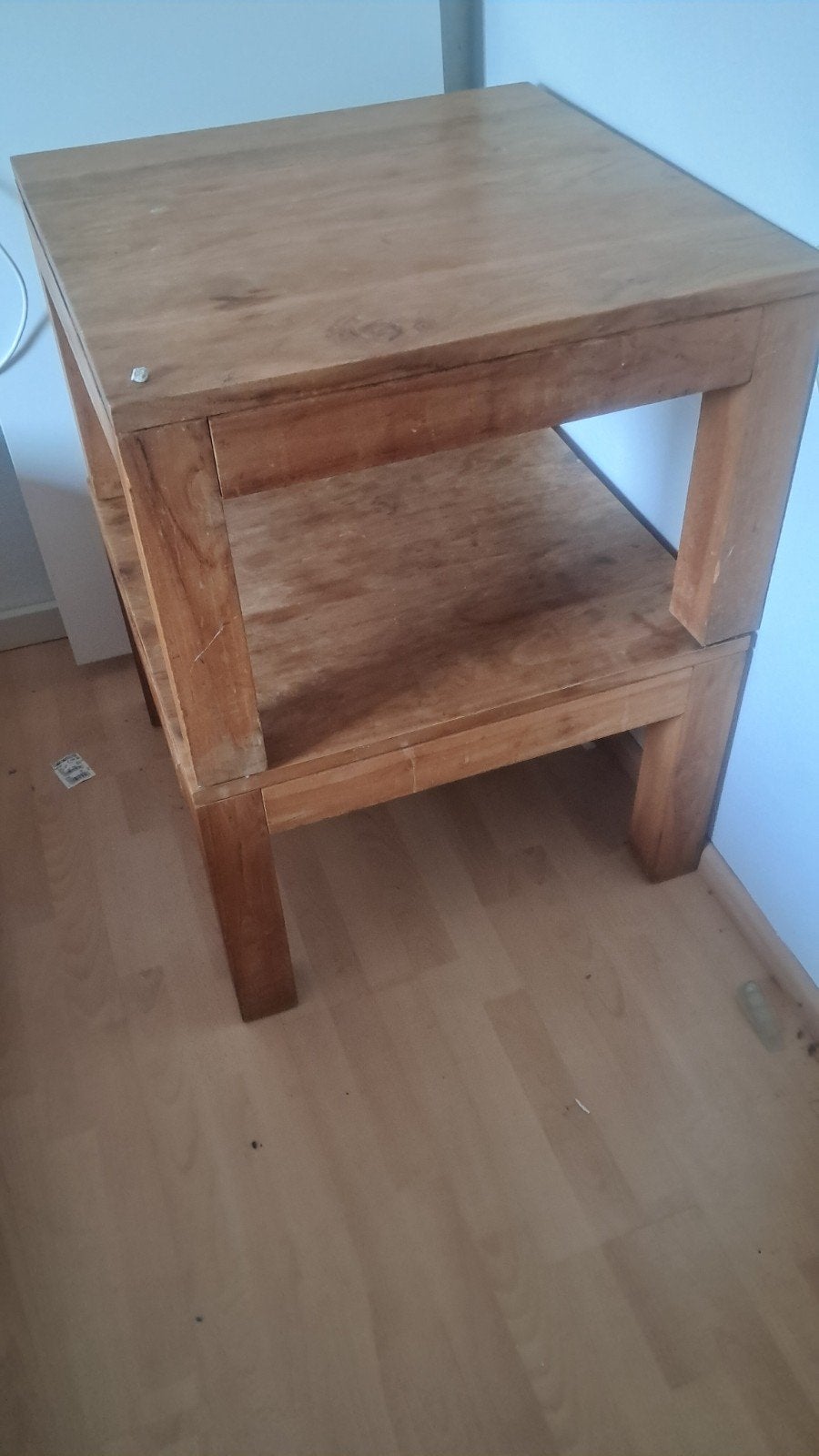 2x teake tafeltjes 70x70, Ophalen, Rond, Minder dan 55 cm, 45 tot 60 cm
