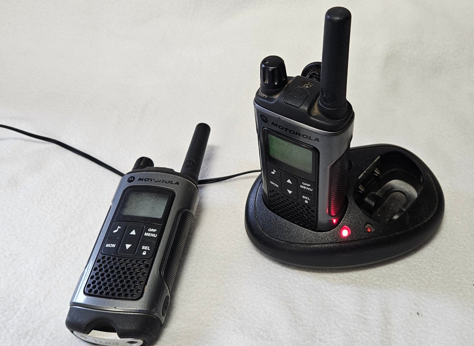 Motorola TLKR T80 set van 2 incl lader, Ophalen of Verzenden, Gebruikt, 5 tot 15 km, Portofoon of Walkie-talkie